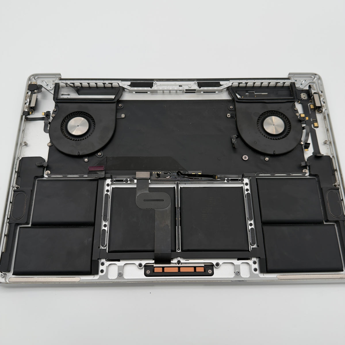 Volledige topcase toetsenbord macbook pro 16” A2141 Zilver